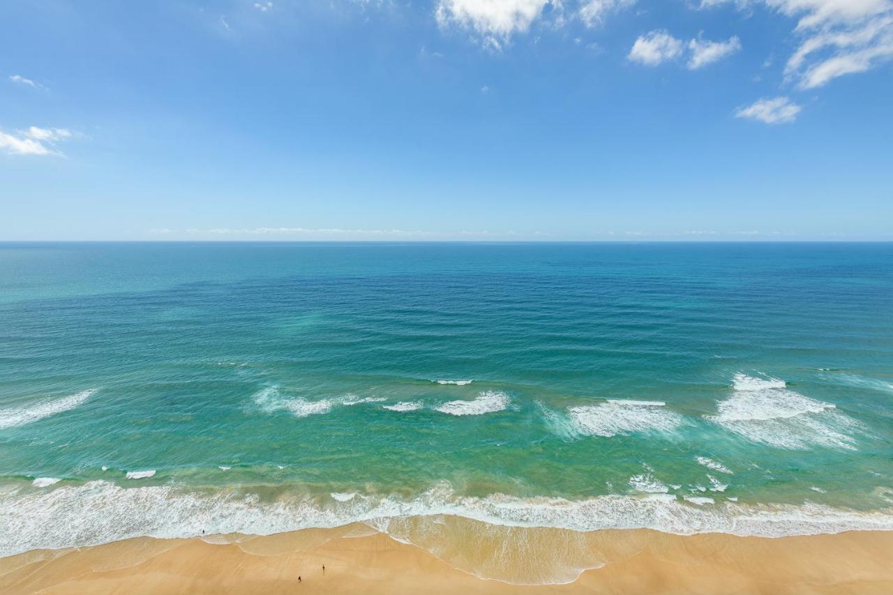 גולד קוסט Meriton Suites Surfers Paradise מראה חיצוני תמונה The Atlantic Ocean