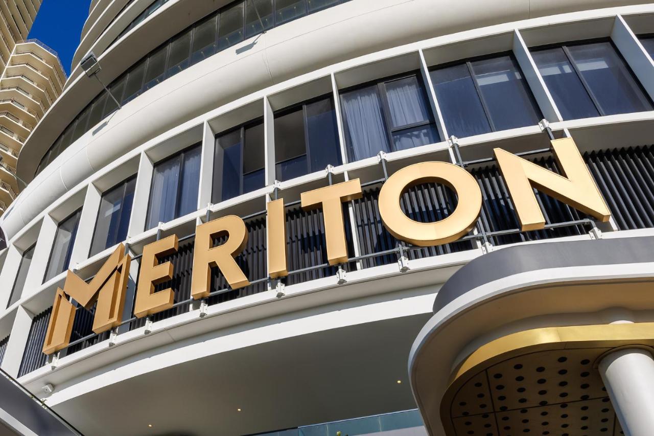 גולד קוסט Meriton Suites Surfers Paradise מראה חיצוני תמונה Meriton