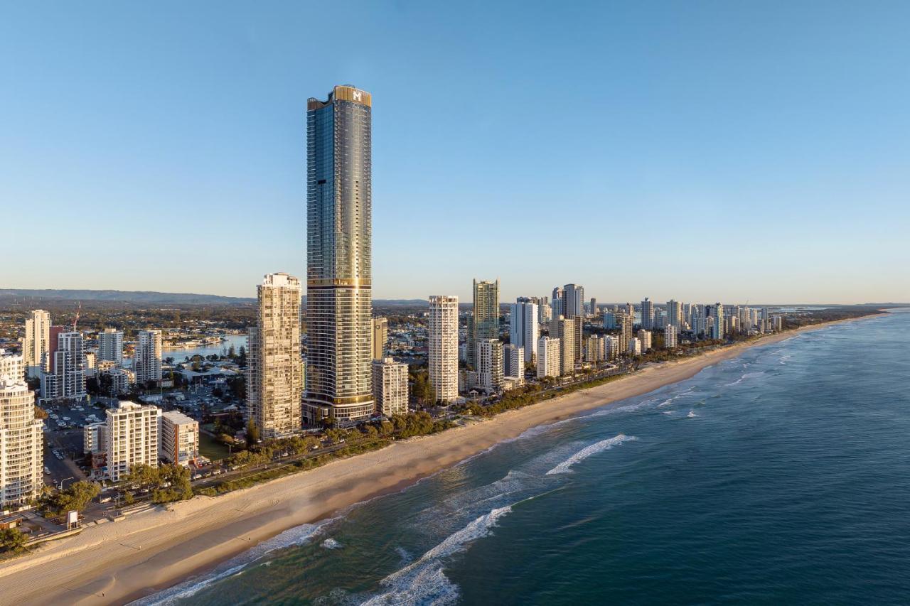 גולד קוסט Meriton Suites Surfers Paradise מראה חיצוני תמונה The Sky Tower, 2018