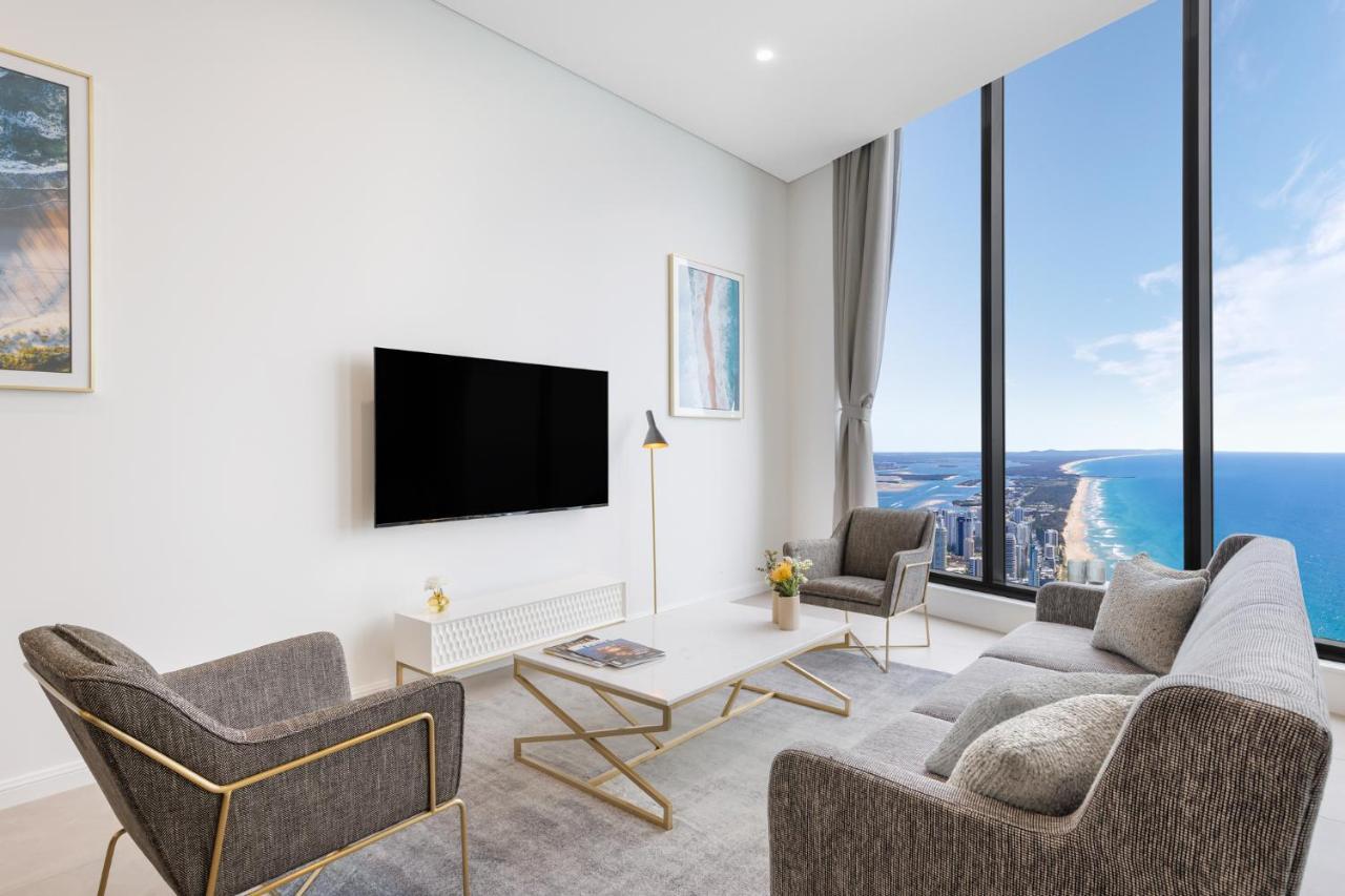 גולד קוסט Meriton Suites Surfers Paradise מראה חיצוני תמונה A living room in a modern apartment in Perth, Australia.